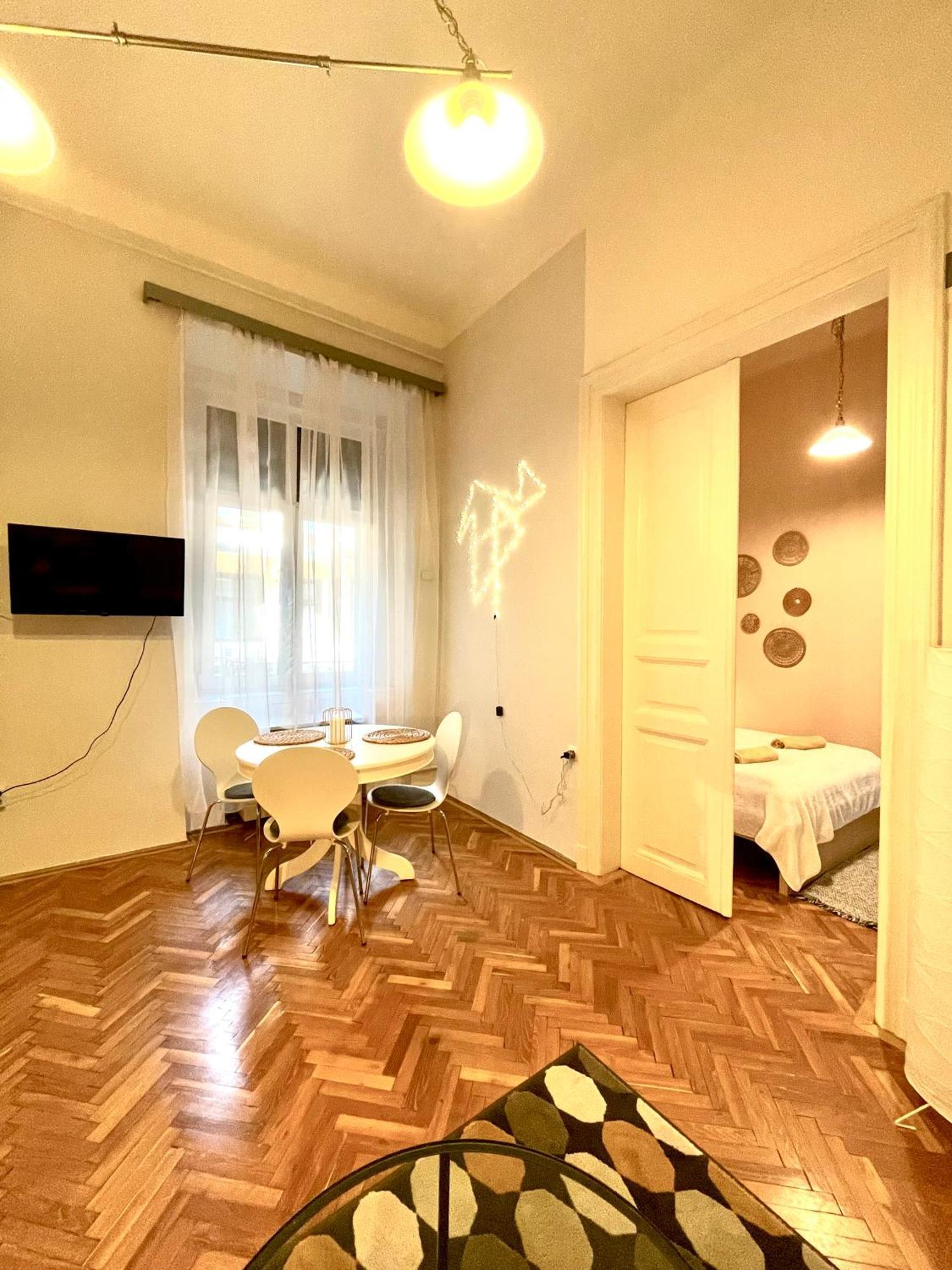 Fanni'S Cosy Home Express Apartment In The City Centre Budapeste Exterior foto