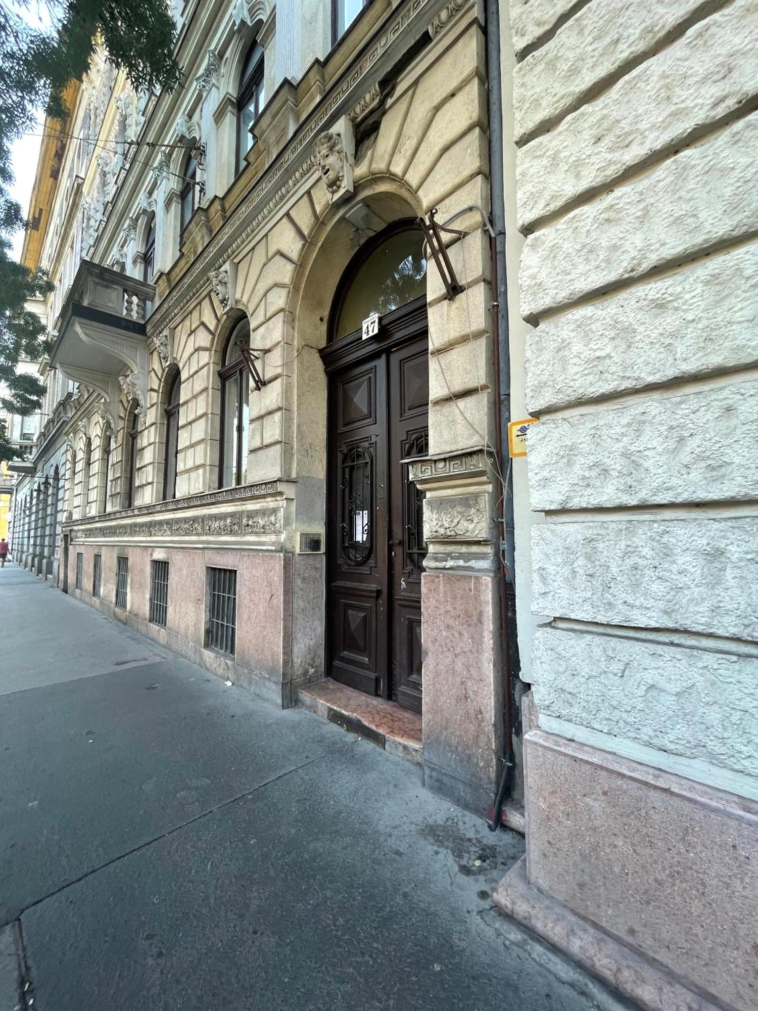 Fanni'S Cosy Home Express Apartment In The City Centre Budapeste Exterior foto