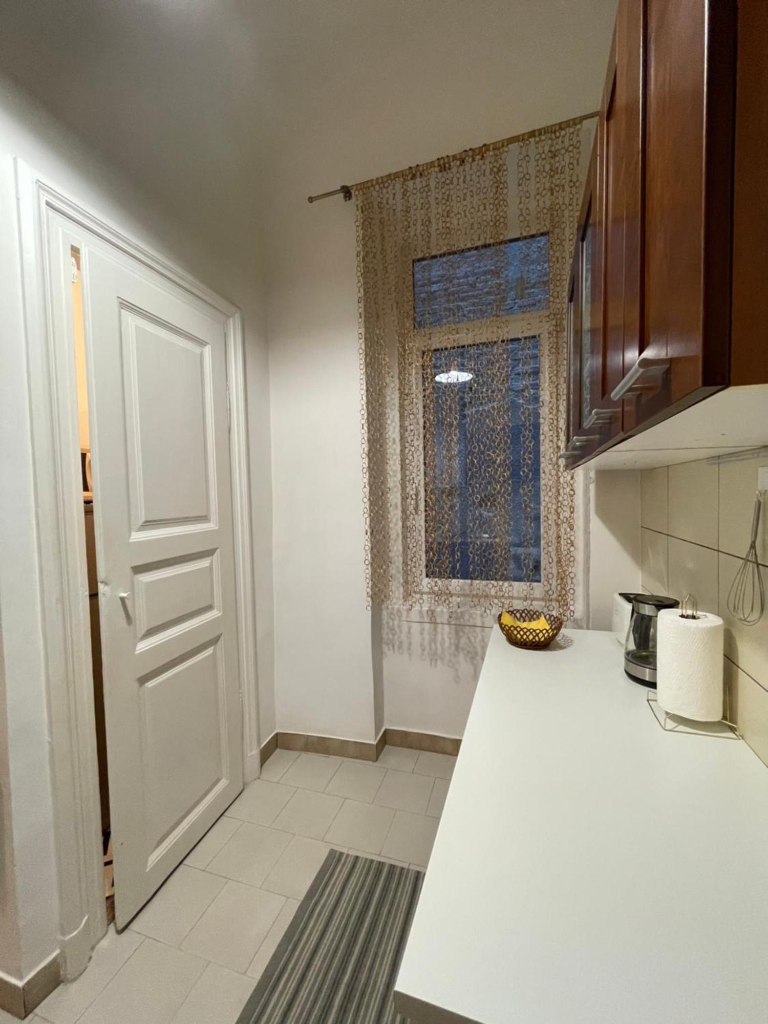 Fanni'S Cosy Home Express Apartment In The City Centre Budapeste Exterior foto