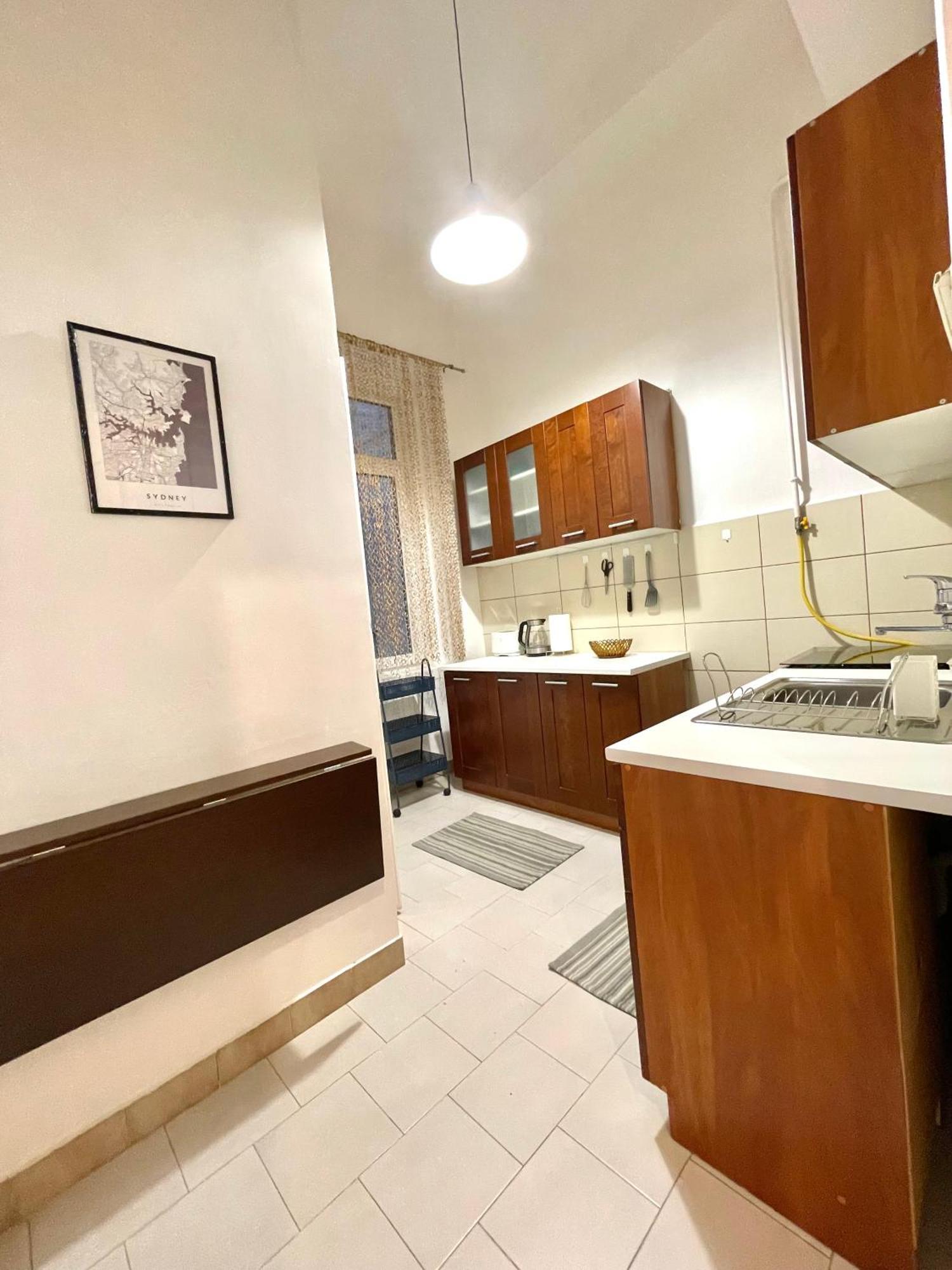 Fanni'S Cosy Home Express Apartment In The City Centre Budapeste Exterior foto